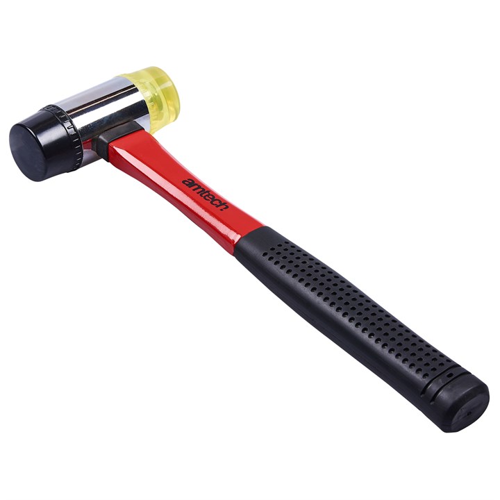 Amtech 40mm (1.6") Panel Beating Hammer with Fibreglass Shaft